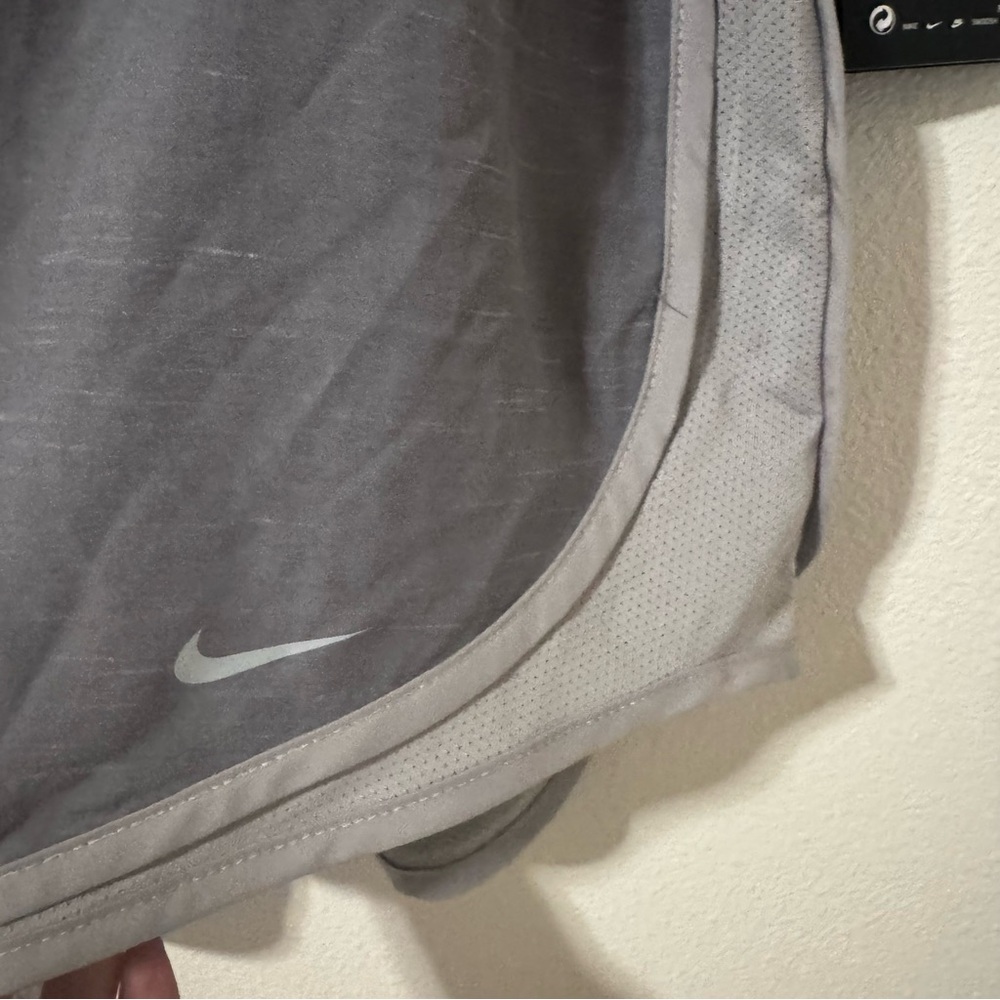 Nike Tempo Running Shorts Wolf Grey Lined Workout Gym NWT-3X - Picture 3 of 8